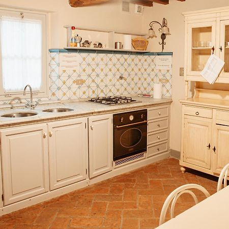 La Pescaia Casa Vacanza Larciano Luaran gambar