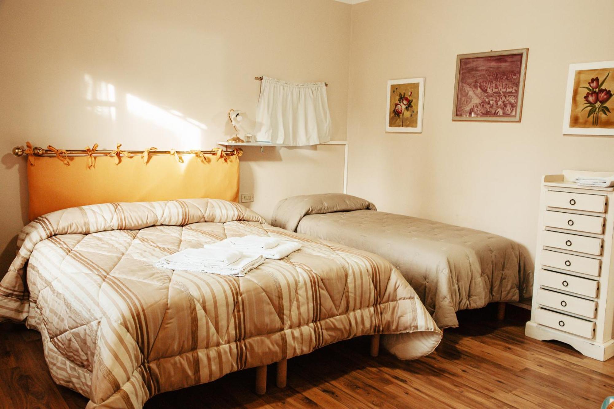 La Pescaia Casa Vacanza Larciano Luaran gambar