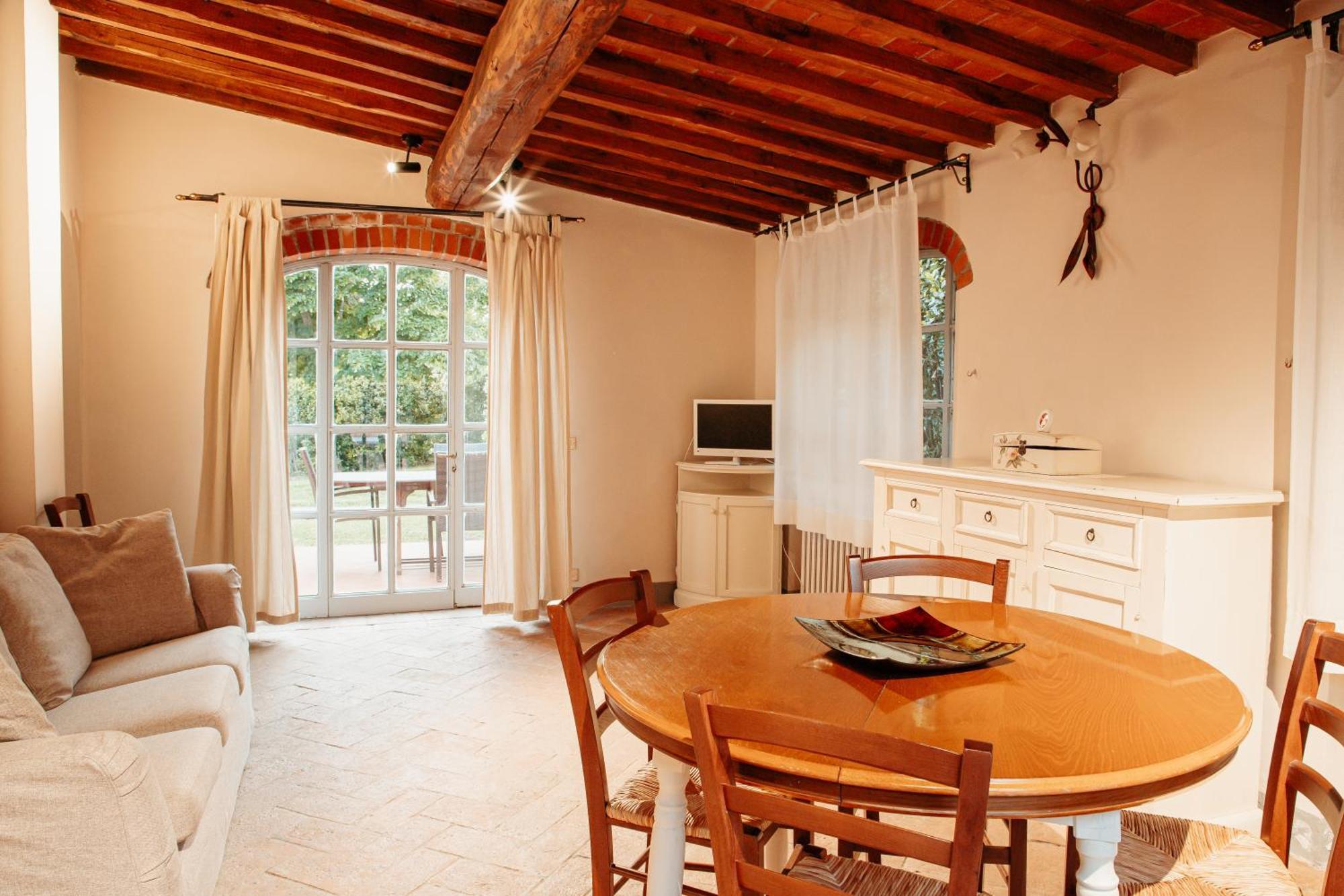 La Pescaia Casa Vacanza Larciano Luaran gambar